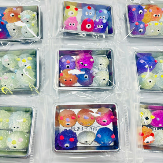 【F002】ミニ かわいい クリエイティブなモンスター、家庭やオフィス向けの装飾オーナメント、コレクションに最適でギフトにもおすすめ